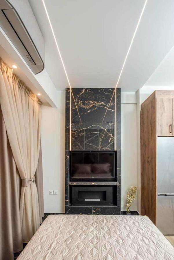 Condo Next To Metro St Athens! Bagian luar foto